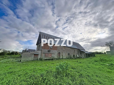 Maison - 200 m² - 1 pièce