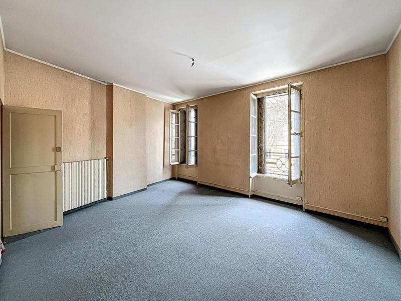 Immeuble - 240 m² - 10 pièces