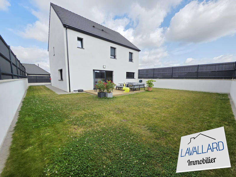 Maison - 167 m² - 6 pièces