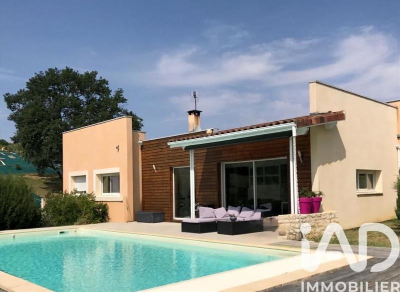 Maison de maîtres - 180 m² - 10 pièces