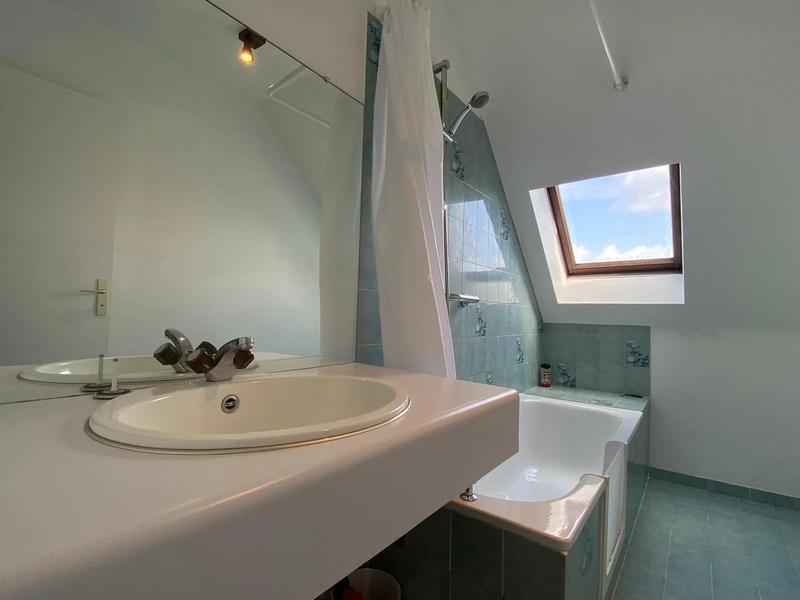 Maison - 147 m² - 5 pièces