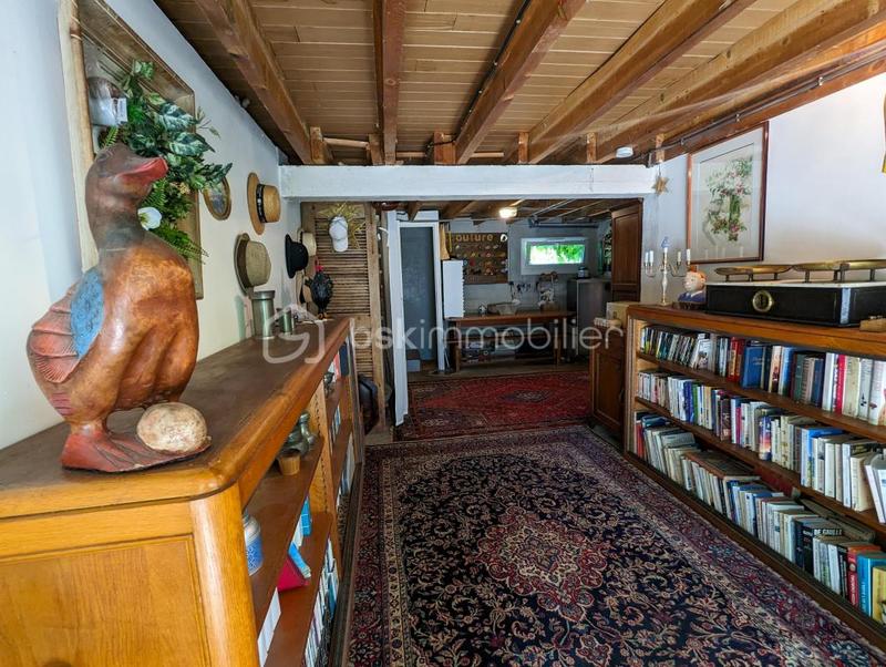 Maison traditionnelle - 94 m² - 5 pièces