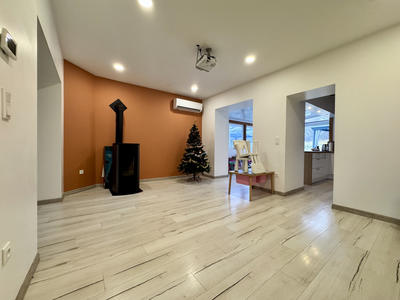 Maison - 104 m² - 4 pièces