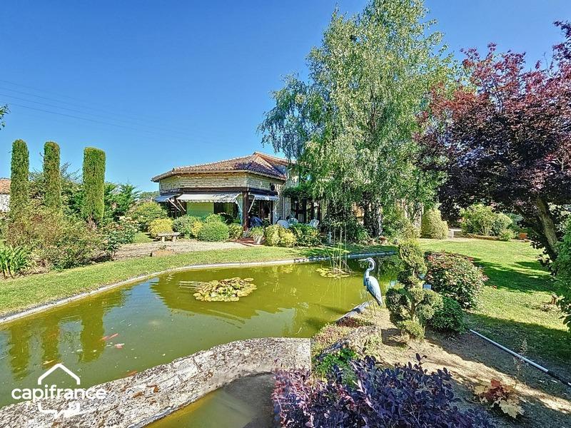 Maison - 182 m² - 6 pièces