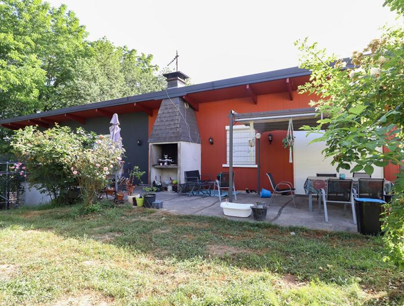 Maison - 137 m² - 6 pièces