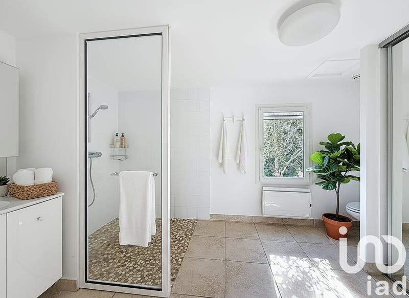 Maison - 183 m² - 5 pièces