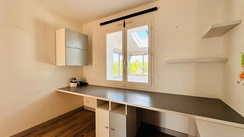 Maison - 153 m² - 8 pièces