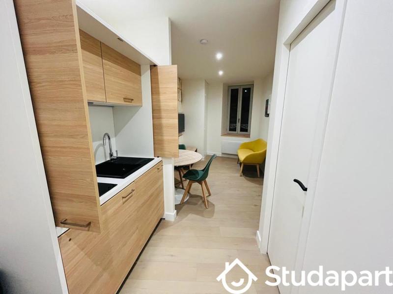 Chambre - 31 m² - 1 pièce