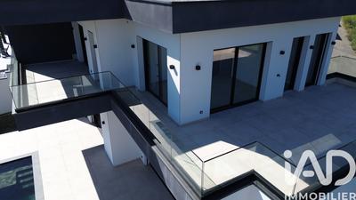 Maison - 182 m² - 5 pièces