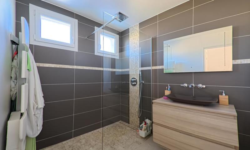 Maison - 191 m² - 6 pièces