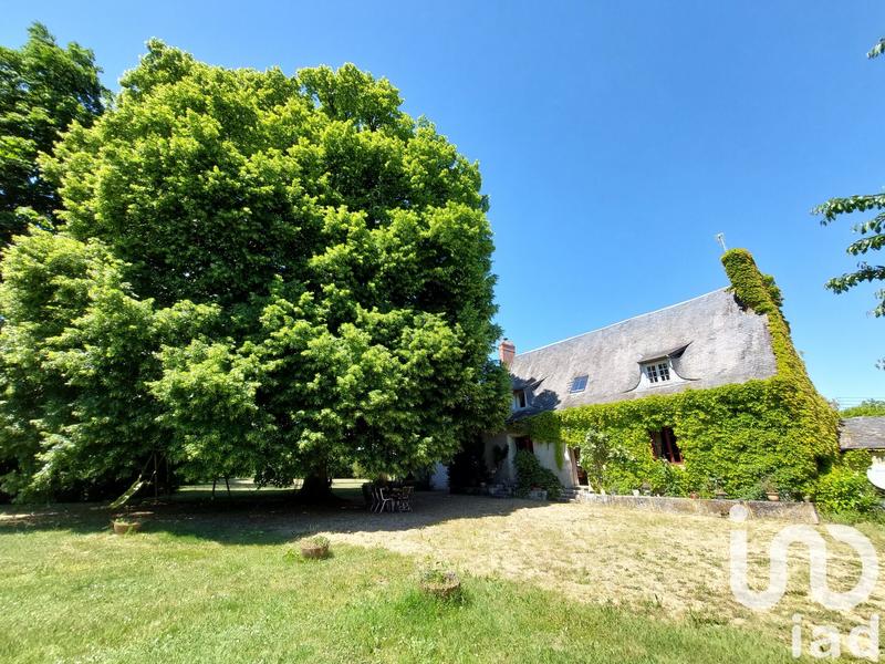 Maison - 269 m² - 15 pièces