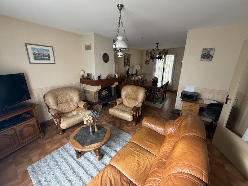 Maison - 85 m² - 4 pièces