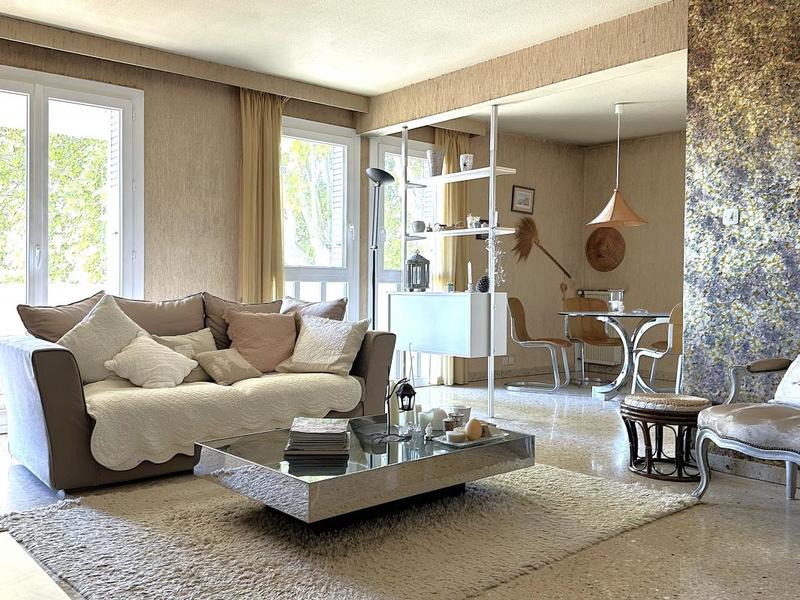 Appartement - 80 m² - 3 pièces