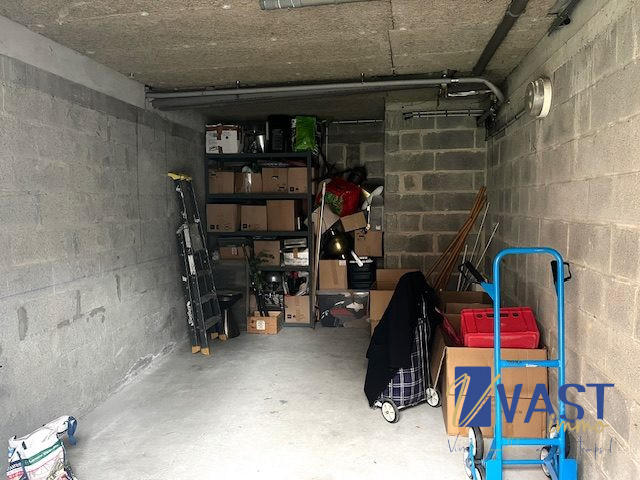 Parking / Garage - 13 m²