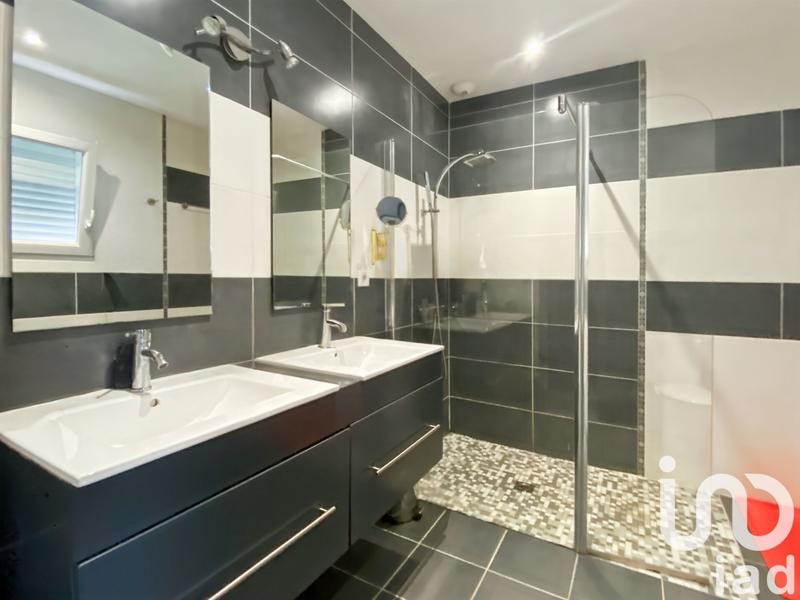 Maison - 143 m² - 5 pièces