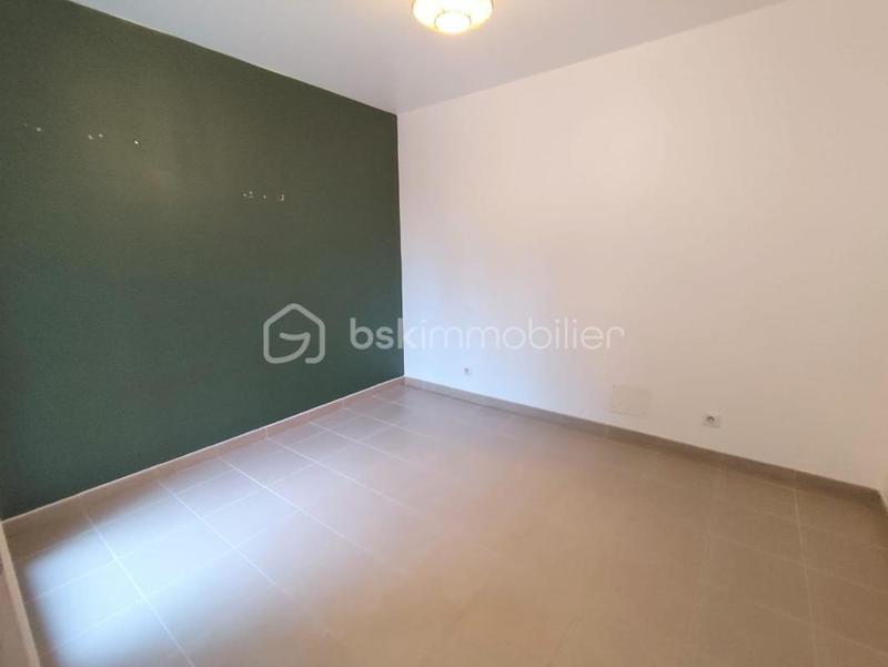 Maison - 82 m² - 3 pièces