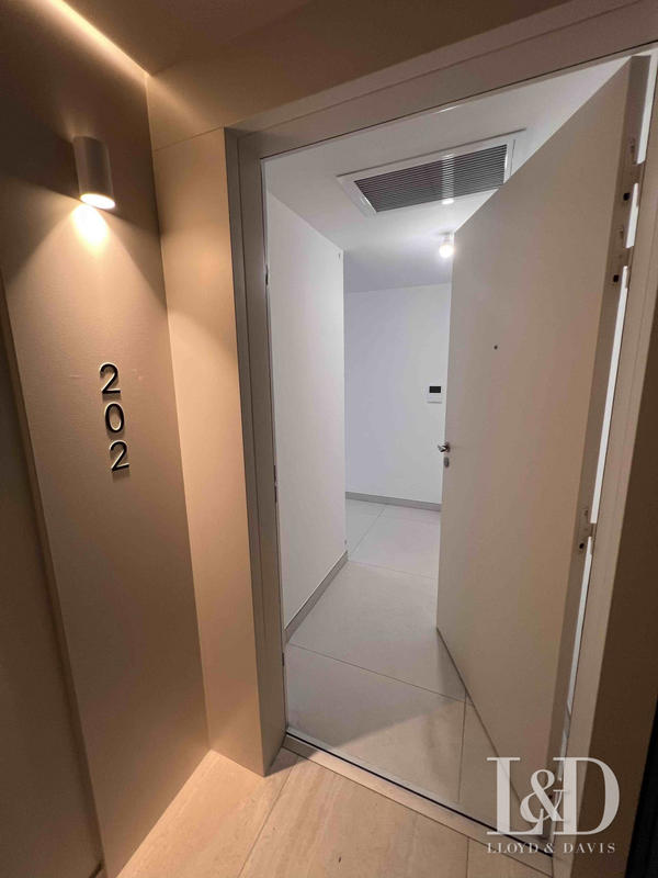 Appartement - 77 m² - 3 pièces