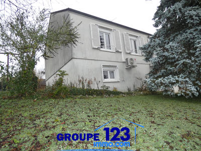 Maison - 80 m² - 4 pièces