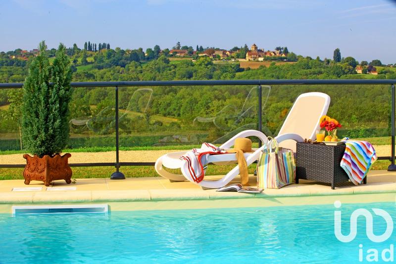 Maison - 760 m² - 21 pièces