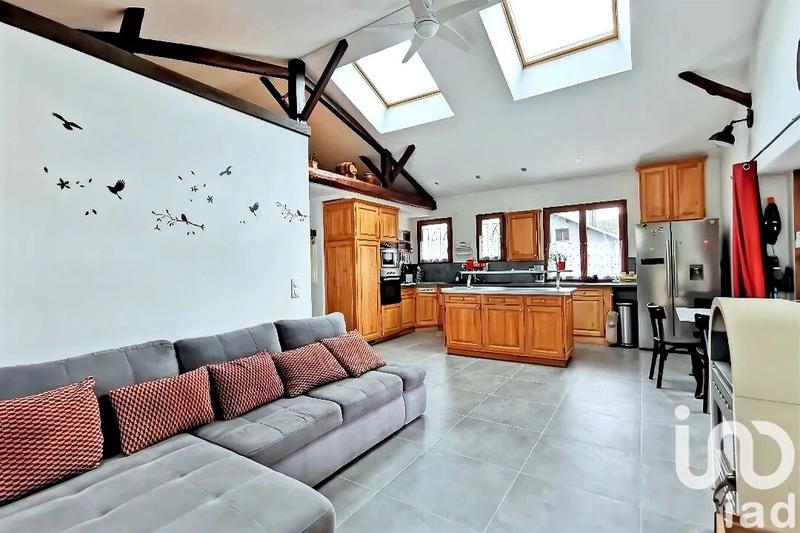 Maison - 100 m² - 4 pièces