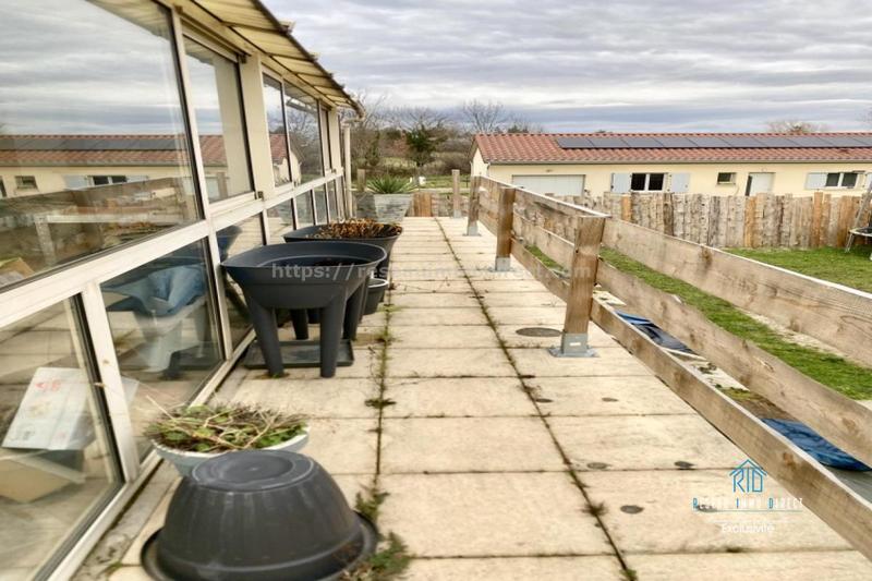 Maison traditionnelle - 171 m² - 7 pièces