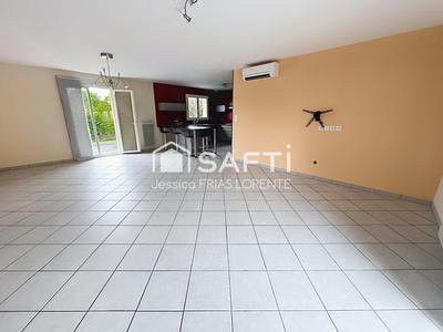 Maison - 104 m² - 5 pièces