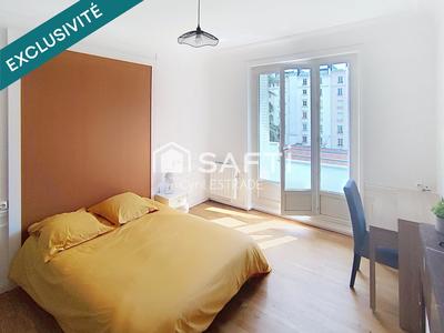 Appartement - 98 m² - 5 pièces