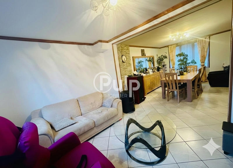 Maison - 110 m² - 5 pièces