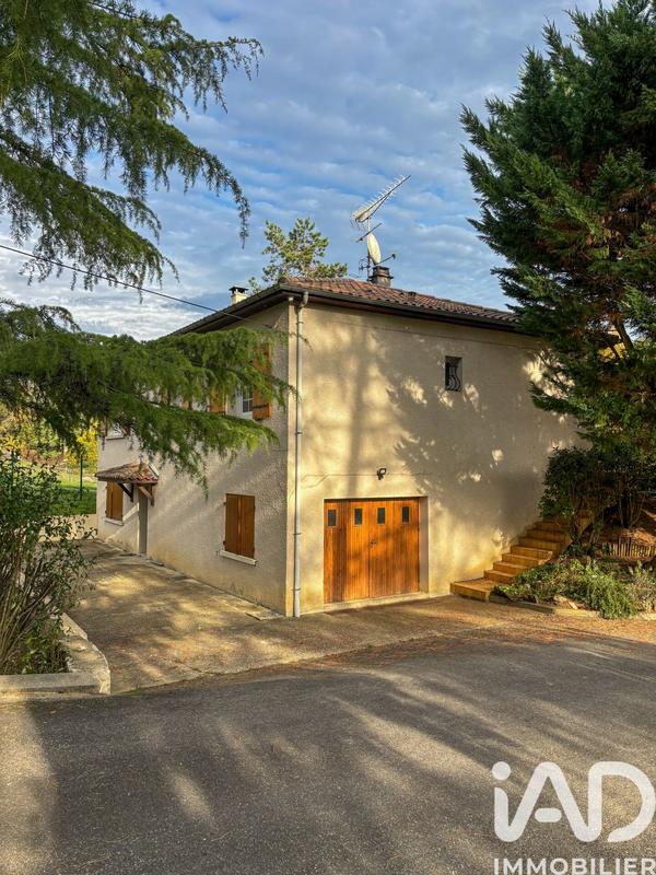 Maison - 137 m² - 5 pièces