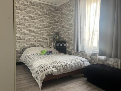 Maison - 164 m² - 8 pièces