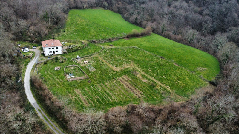 Maison - 157 m² - 9 pièces