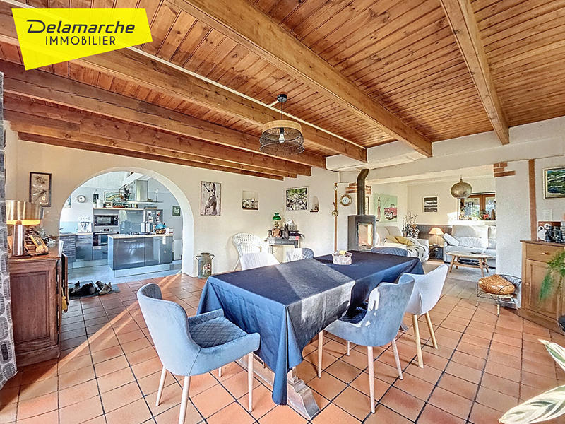 Maison - 136 m² - 5 pièces