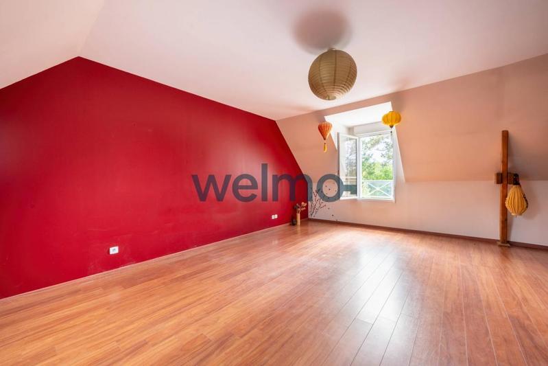 Maison - 166 m² - 6 pièces