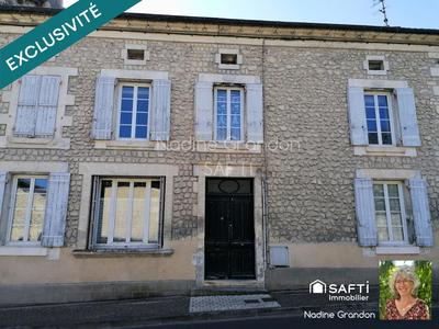Maison - 137 m² - 4 pièces