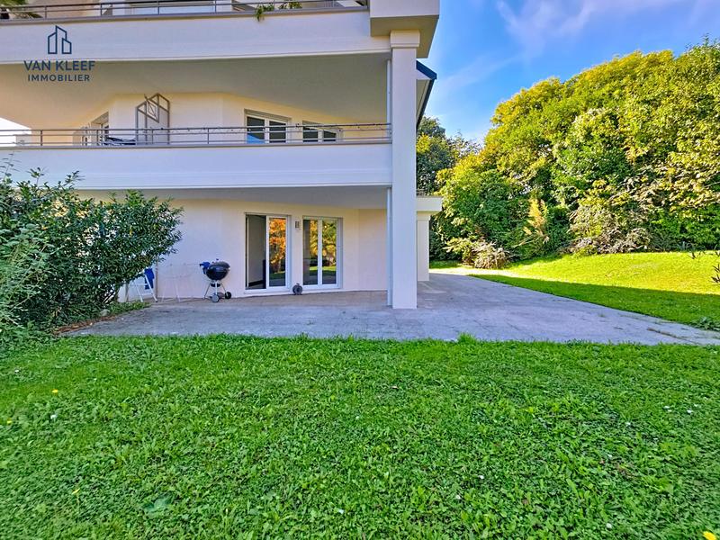 Appartement - 102 m² - 3 pièces