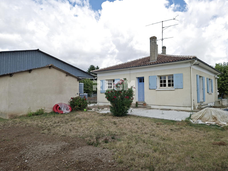 Maison de village - 85 m² - 4 pièces