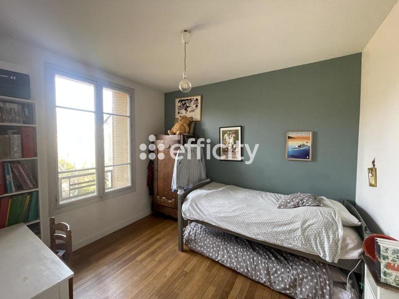 Maison - 170 m² - 8 pièces