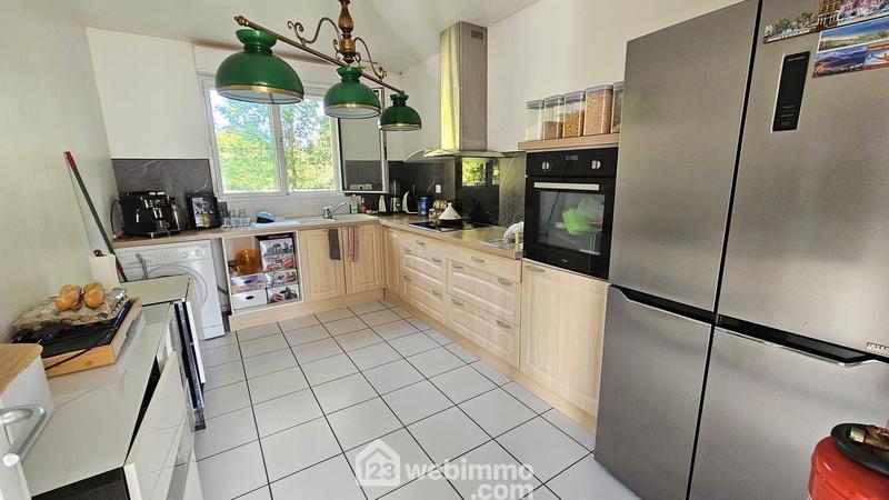 Maison - 121 m² - 5 pièces