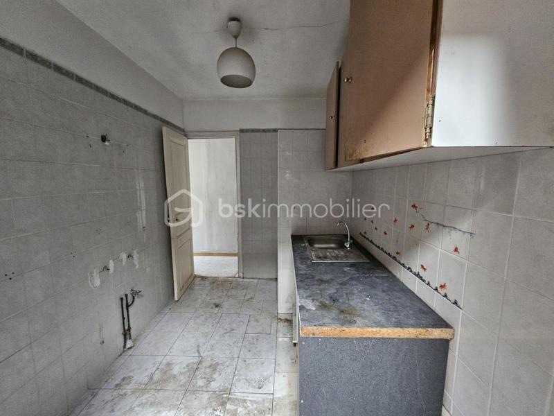 Maison - 202 m² - 5 pièces