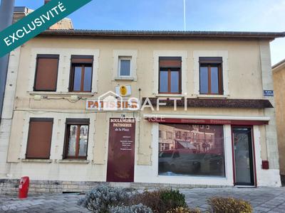 Maison - 165 m² - 6 pièces