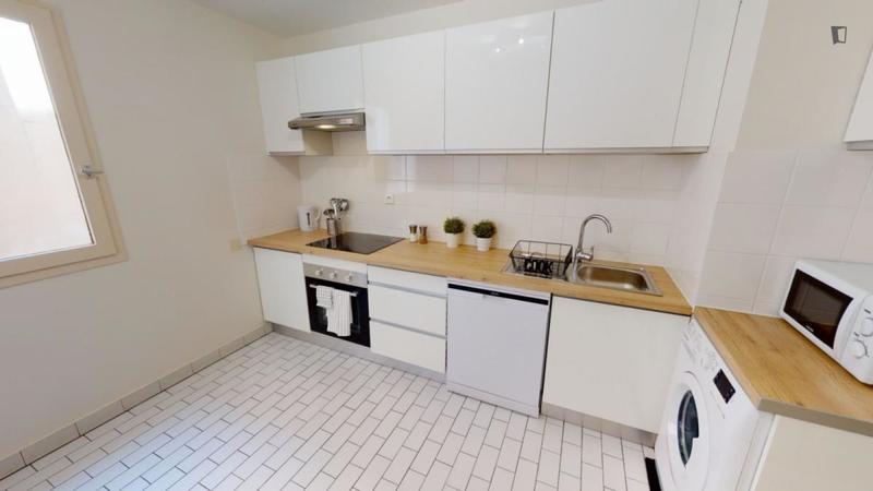 Chambre - 10 m² - 4 pièces