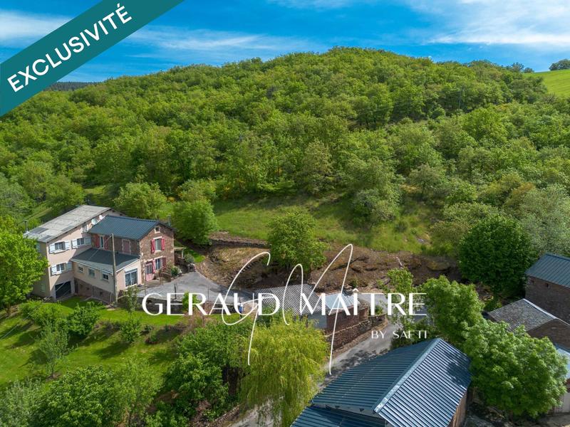 Maison - 236 m² - 11 pièces