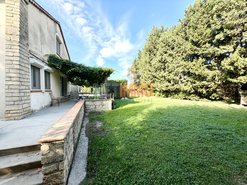 Villa - 168 m² - 6 pièces