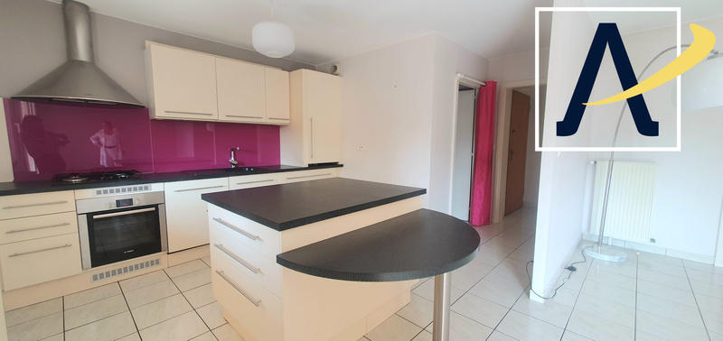 Appartement - 88 m² - 3 pièces