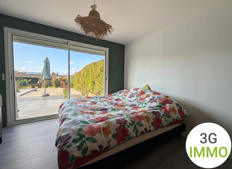 Villa - 161 m² - 5 pièces