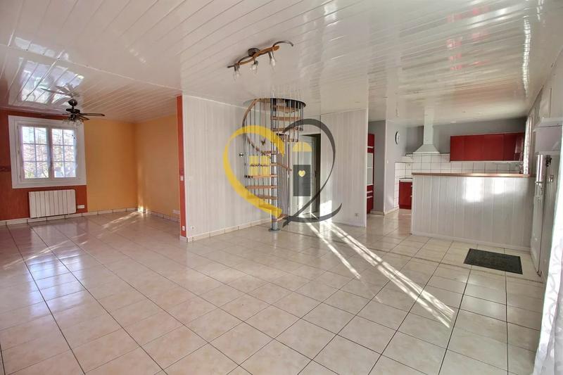 Maison - 116 m² - 6 pièces