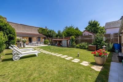 Maison - 121 m² - 6 pièces