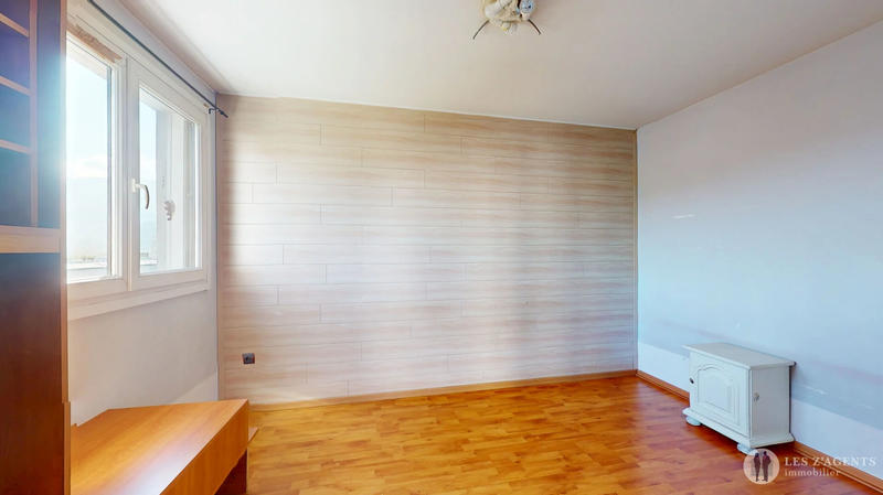 Appartement - 76 m² - 4 pièces