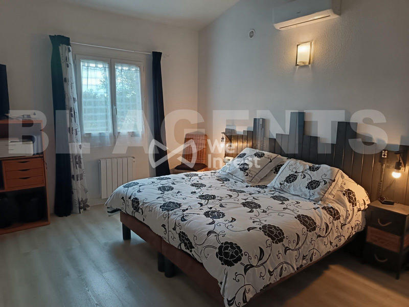 Maison - 102 m² - 4 pièces