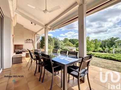 Maison - 140 m² - 5 pièces